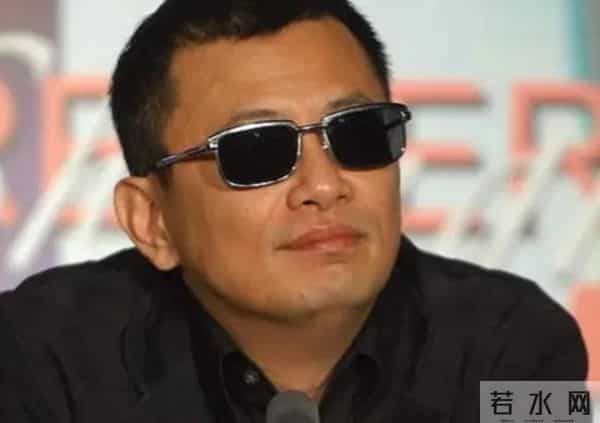 王家卫爆雷录音门：背后故事惊掉下巴，秦雯竟袭警得逞？