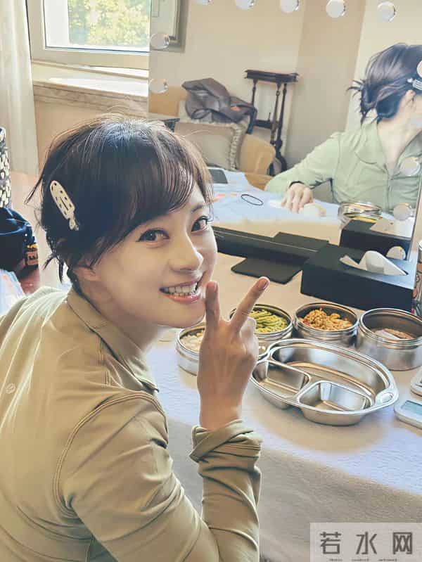 43岁孙俪现状曝光，张艺谋没说错，不合群的她早已走上另一条大道