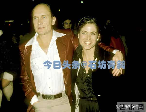 4次婚姻,1座奥斯卡,94岁硬汉为何最终为小41岁的她倾心?