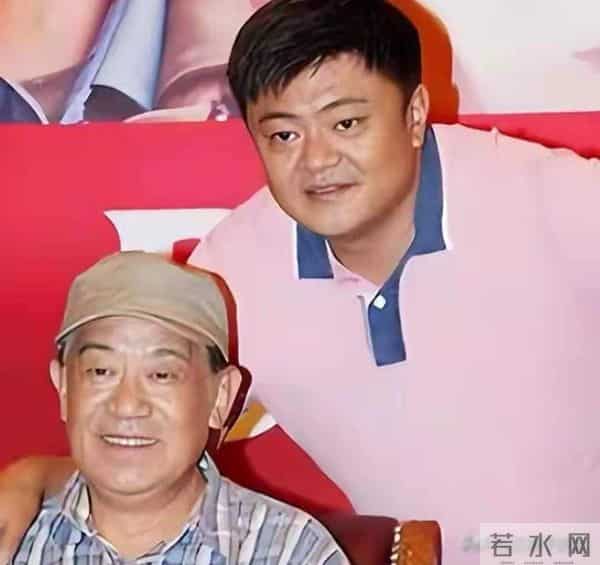 83岁高明近况-儿子高亮去世9个月，儿媳已成他和妻子的晚年依靠