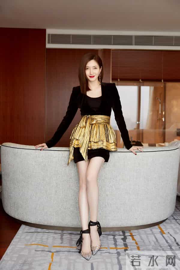 江疏影 美腿玉足，大长腿女神又美又飒，太迷人