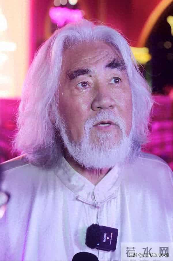 美猴王影业指控张纪中涉嫌职务侵占，数额达800万，张纪中任董事