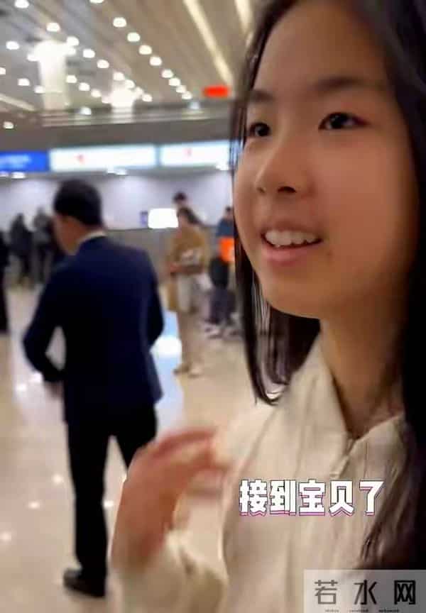 沈佳润之后又一星二代出道备受好评，黄奕之前的自信，如今被打脸