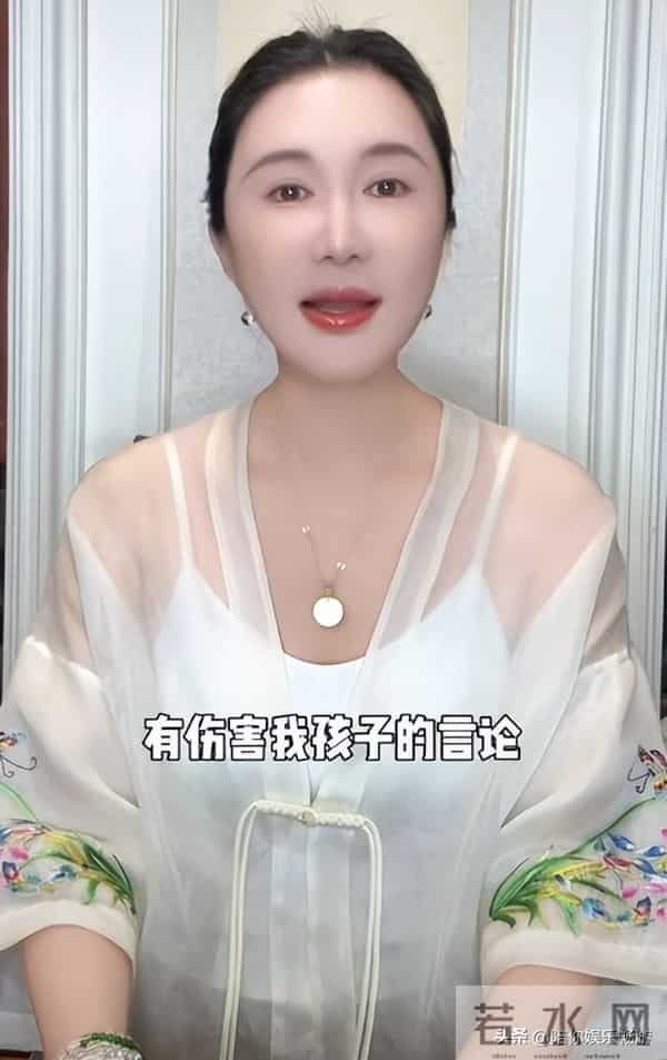 老夫少妻苦不堪言，74岁张纪中遇难题，杜星霖忍不了已发飙！