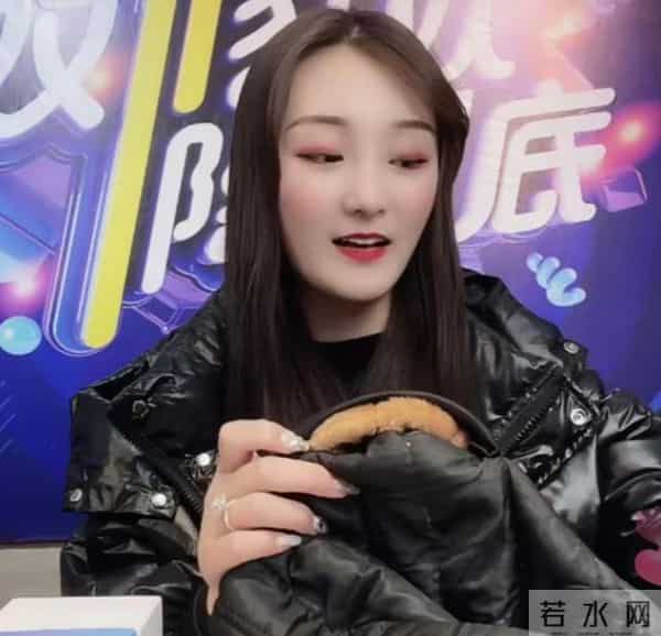 没有那个富贵命，大衣哥传来喜讯，前儿媳陈亚楠终是活成了"笑话"