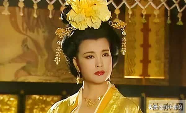 一辈子对刘晓庆忠诚,也没挽回婚姻,65岁仍单身的他后悔了吗