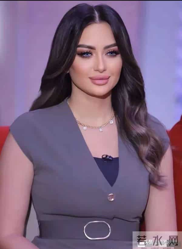 这位黎巴嫩大码超模美若天仙!胖胖的身材却是顶级颜值,终身难忘