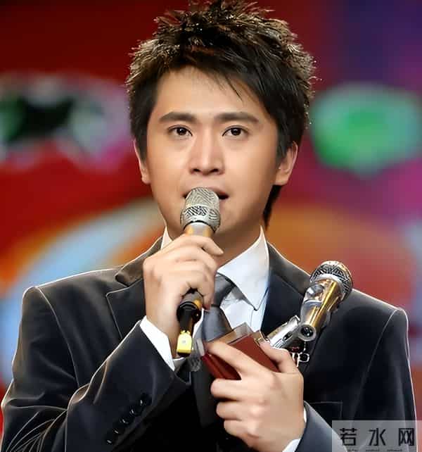 白岩松说的没错,杨帆"病危"真相大白仅1月,张蕾担心的事发生了