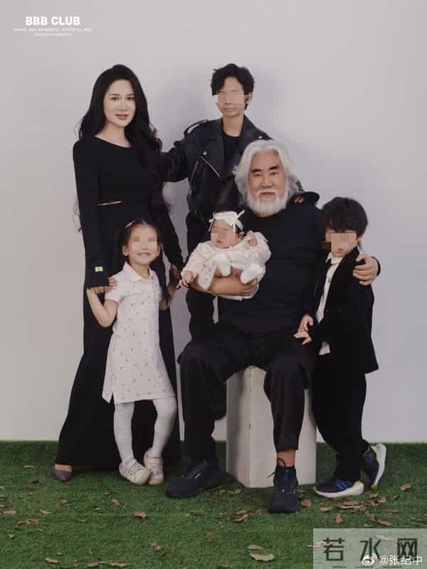 知名制片人张纪中为1岁女儿庆生,网友评论“我要做你女婿”,妻子杜星霖:已报警