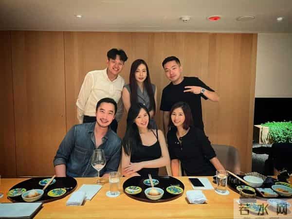 香港著名女星的前夫第三段婚姻陷入危机,女方已经删光所有合照