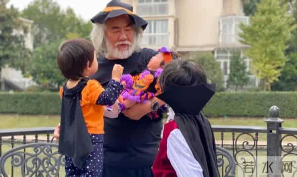 爸爸你什么时候死？张纪中被亲娃灵魂拷问，他的一句话扎心全网