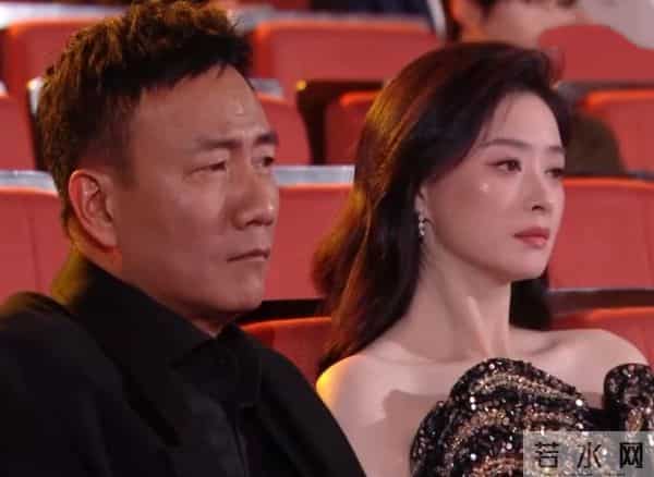 微博视界,蒋欣坐第二排C位,马伊琍靠边,多年女主角比不过配角