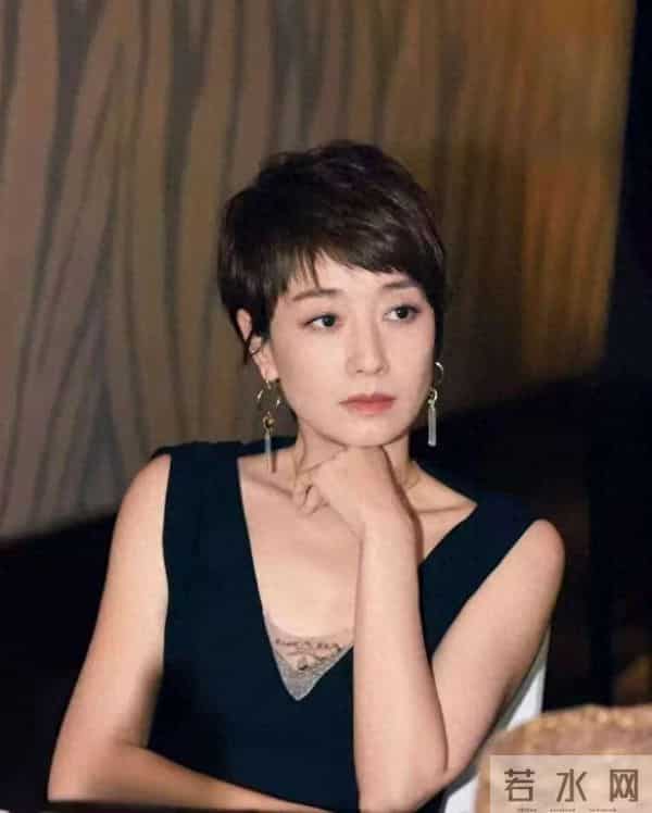 官媒发文，高调官宣49岁马伊琍喜讯，全网恭喜，终于等到这一天