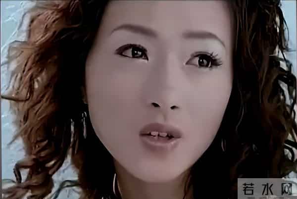 她因美貌受骚扰,拒绝导演七次后被雪藏多年,43岁又凭实力翻红