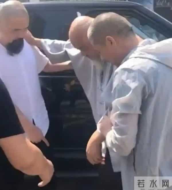 70岁的李琦：曾每天2包烟，顿顿8两酒，跟去世前的杨少华如出一辙