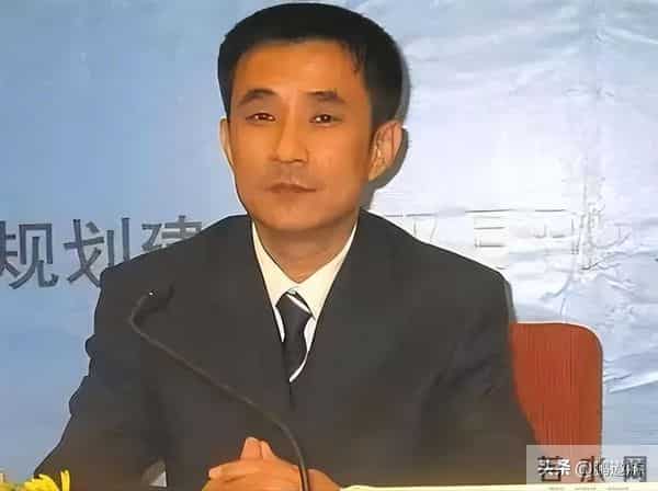 曾被张艺谋力捧,火后与富豪卷款61亿逃亡国外,现在的她过得如何