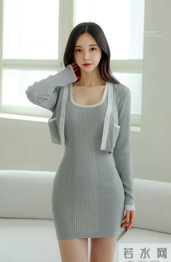 孙允珠吊带连衣裙青春活力