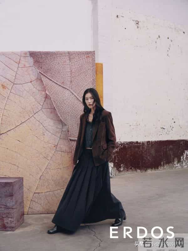 刘雯,看超模秋冬怎么穿,学会秒变时髦精