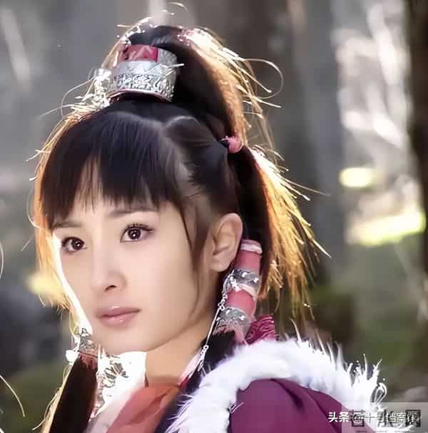 离婚7年后，如今传来喜讯的杨幂，早就成为刘恺威高攀不起的存在