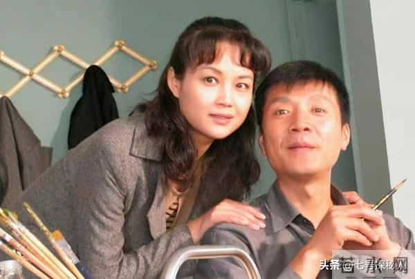 59岁茹萍的痛:女儿离婚,儿子大龄未婚,风光背后满是无奈