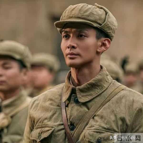 59岁茹萍的痛:女儿离婚,儿子大龄未婚,风光背后满是无奈