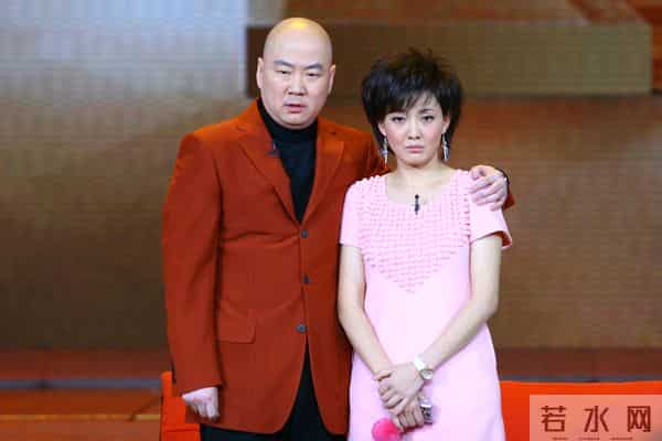 搭档无数美女却一直单身，59岁郭冬临现状曝光，网友：太意外！