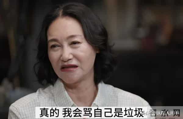 上海红毯：惠英红脸肿胀，蒋欣头包脸骨相绝，胡杏儿斜刘海显老