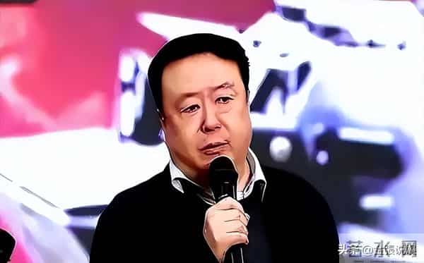 一婚娶央视主持人，二婚娶演员，三婚娶小30岁美女，64岁终于当爹