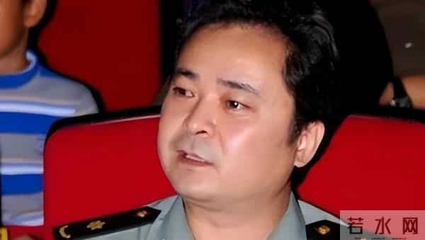 演员祝新运：凭借潘冬子火遍全国，却娶了离异还大3岁的妻子