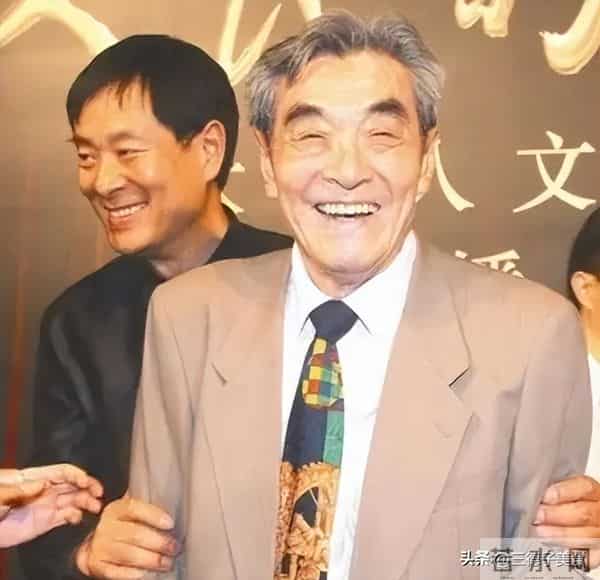 濮存昕：家人相继去世，如今71岁仍在工作，还要照顾年迈的老母亲