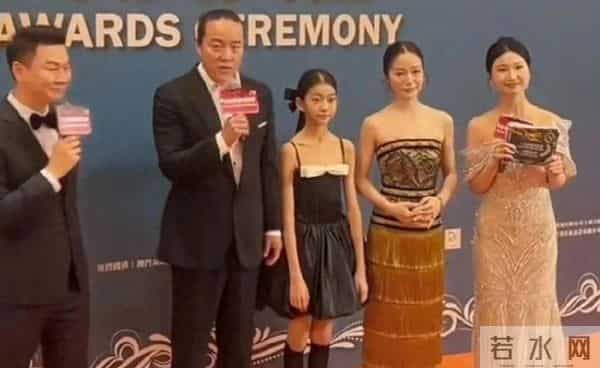 仅7天就曝出5大瓜!官宣离婚、承认插足、一线女星被抓,全是大瓜