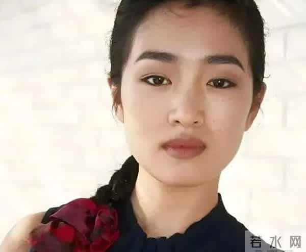 70岁米歇尔求婚52岁巩俐:我年入5亿,嫁给我!巩俐霸气回应:我每周做4次有氧运动,你行吗