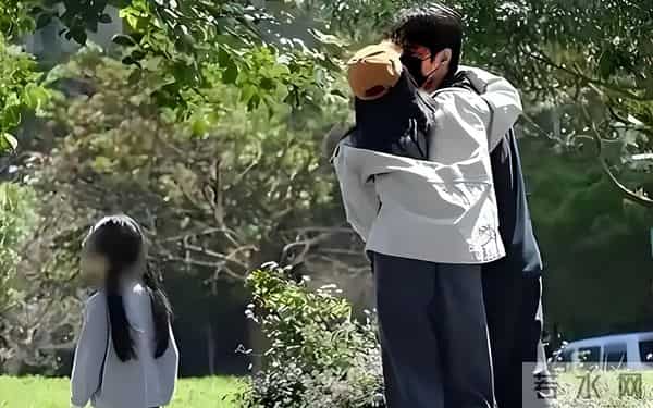 婚变传闻真相大白2年,高圆圆近况曝光,一点不意外,胡歌没说错