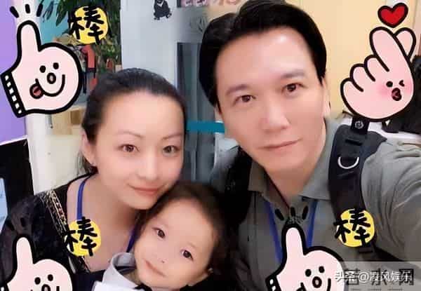 香港演员温兆伦的现状:61岁定居北京,依然帅气,10岁女儿很漂亮