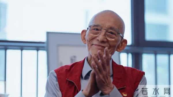 官媒出手!曝秦雯袭警被立案调查,已遭到反噬,势力大也没用