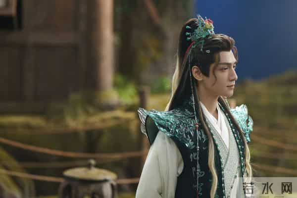 11.6娱乐瓜：杨紫 易烊千玺 李现 迪丽热巴 孟子义 罗云熙 丁禹兮 韩东君