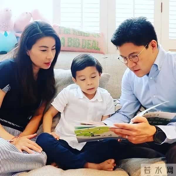 44岁郭晶晶再传喜讯!官媒发文,新身份曝光,霍震霆当年说的没错