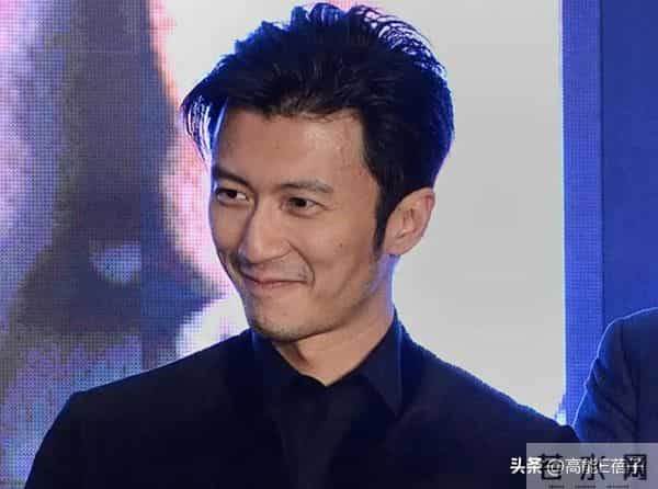 他曾因长胖被嘲,减肥变爆炸头帅哥,今成谢霆锋师弟猛晒腹肌!