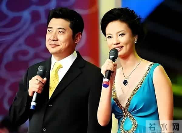 前央视主持刘芳菲现状,俩富豪前任全都判死刑,如今她满眼空洞