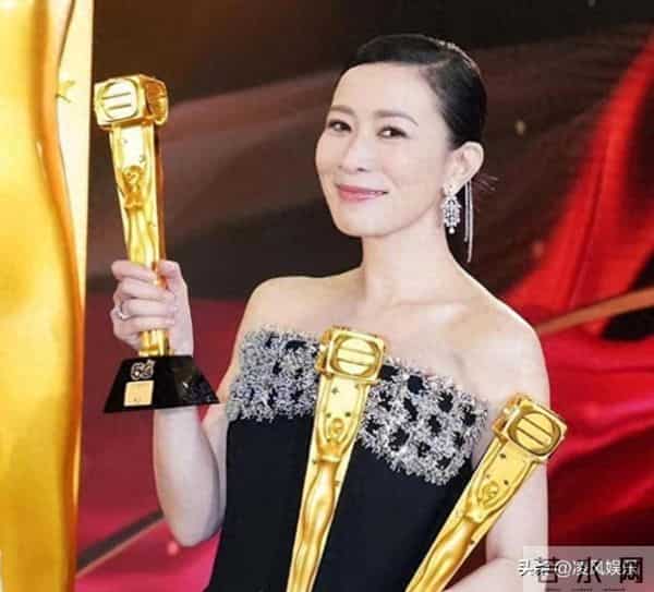 同居四年后分手，佘诗曼拿下“三料视后”，他却只能演烂片养四娃