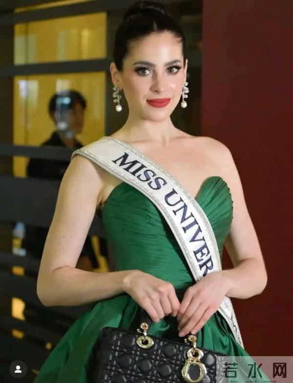 环球小姐大赛高管公开辱骂选手不伺候金主?佳丽愤怒离场引热议!