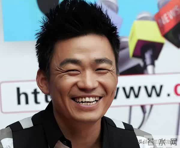 王宝强没想到,背负“绿帽”9年后,一双儿女开始为他争光了