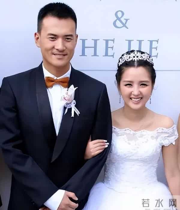 38岁何洁想不到,自己的二婚丈夫刁磊,已经开始为她“争光”了!