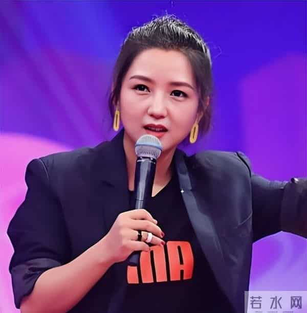 38岁何洁想不到,自己的二婚丈夫刁磊,已经开始为她“争光”了!