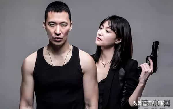 51岁徐静蕾近况曝光：没结婚但有伴侣，定居美国6年，吃成胖美人