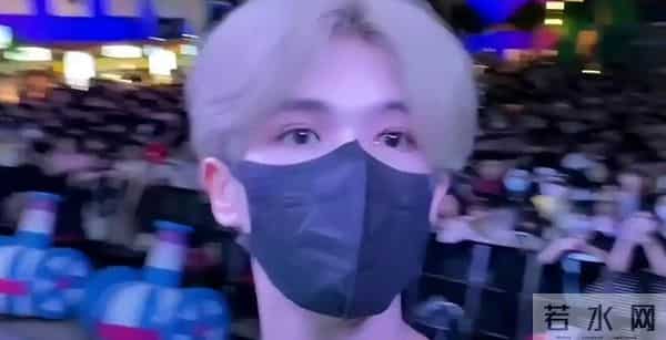 太突然！鹿哈官宣领证，3个月前已订婚，全网恭喜，终于等到这天