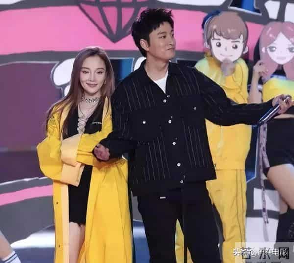 贾乃亮新助播太像前妻?网友看不下去了,评论区彻底沦陷