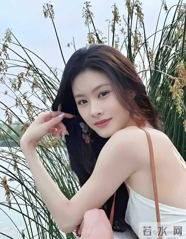 北京舞蹈学院校花 天鹅颈女神赵夕汐 阿娇与梁洛施结合体 又美又温婉