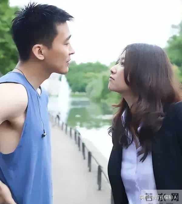 51岁徐静蕾近况曝光：没结婚但有伴侣，定居美国6年，吃成胖美人