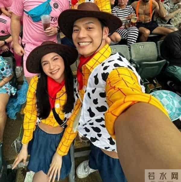 TVB星二代与圈外男友爱得高调！二人又拍拖去旅行，曾陷三角恋情